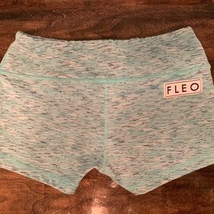 Fleo shorts